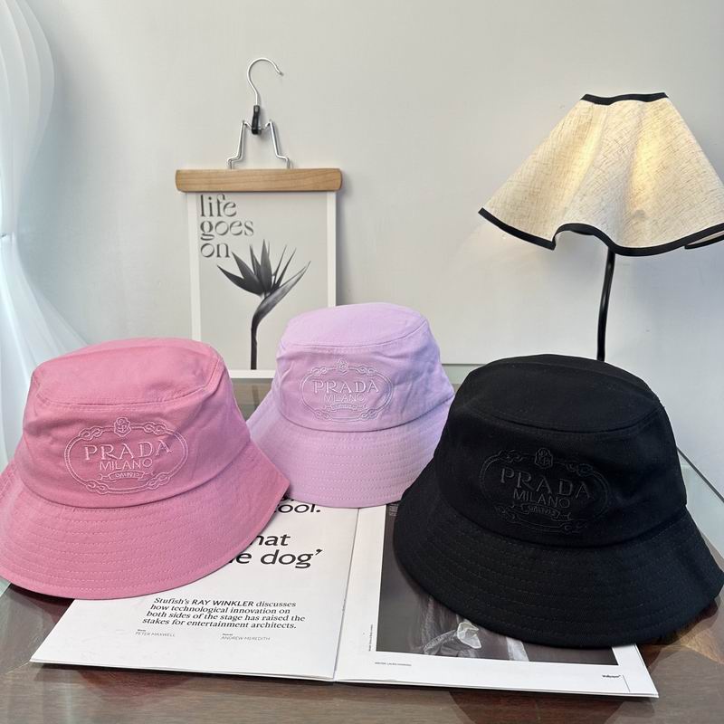 Prada hat dx08